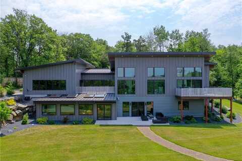 Priory, EAU CLAIRE, WI 54701