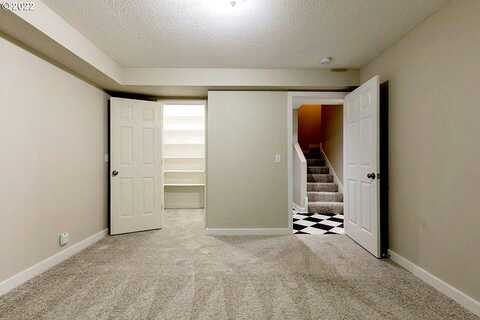 Parkhill, PORTLAND, OR 97239