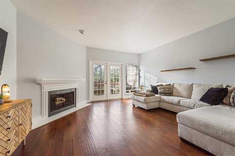 Royal, DALLAS, TX 75231