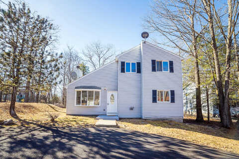 Lamont, TOBYHANNA, PA 18466