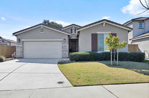 Daphne, LEMOORE, CA 93245