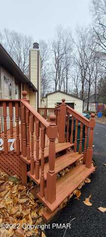 Peak, TOBYHANNA, PA 18466