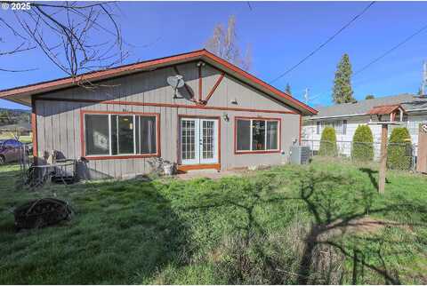 Beaver, OAKRIDGE, OR 97463