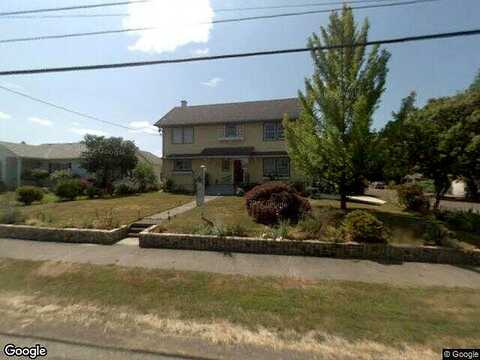 Main, CARLTON, OR 97111