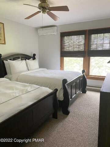 Hickory, TANNERSVILLE, PA 18372