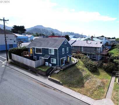 Mary, GOLD BEACH, OR 97444