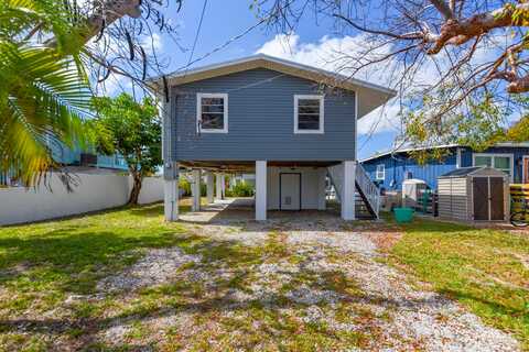 Iris, BIG PINE KEY, FL 33043