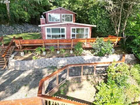 Buckskin Bob, FLORENCE, OR 97439