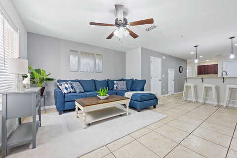 Hawkins, FORT WALTON BEACH, FL 32547