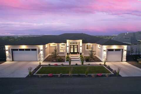 Nicholas, WEST RICHLAND, WA 99353