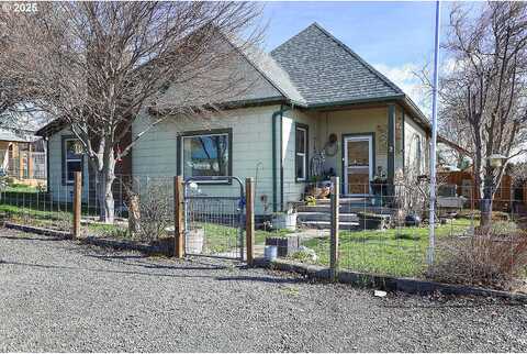 Williams, DUFUR, OR 97021