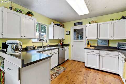 Grays Hill, COLTON, OR 97017