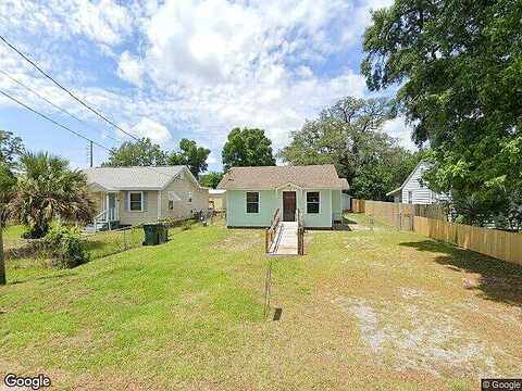 1St, PENSACOLA, FL 32507