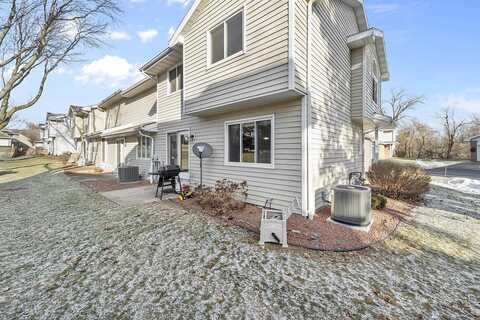Castle Oaks, WAUNAKEE, WI 53597