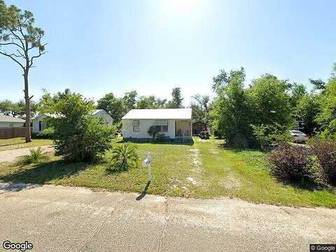 Linda, PANAMA CITY, FL 32401