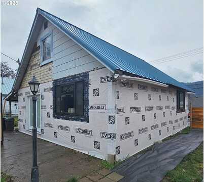Walnut, BINGEN, WA 98605
