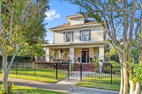Lee, PENSACOLA, FL 32501