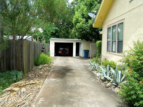 9Th, PANAMA CITY, FL 32401