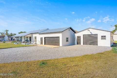 4Th, LYNN HAVEN, FL 32444