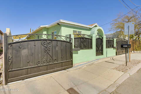 Glenn, TUCSON, AZ 85705