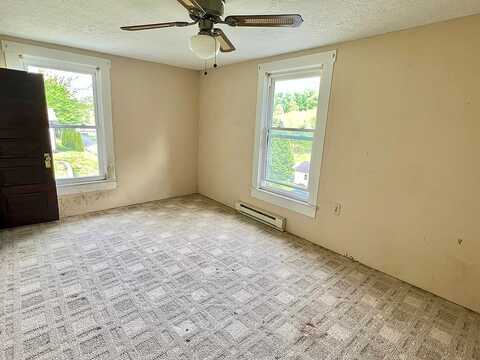 Abbs Valley, BLUEFIELD, VA 24605