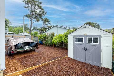 28Th, LINCOLN CITY, OR 97367