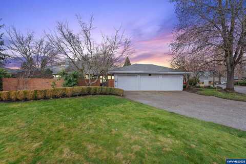 Village Crest, WILSONVILLE, OR 97070