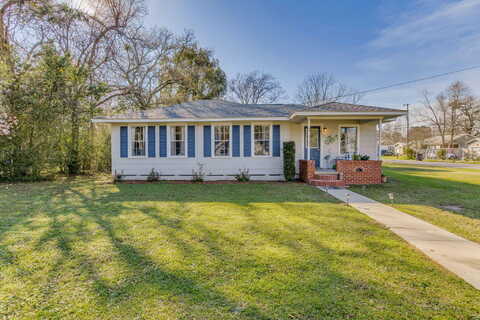 Booth, CANTONMENT, FL 32533