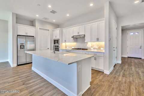 Sand Hurst, ORACLE, AZ 85623