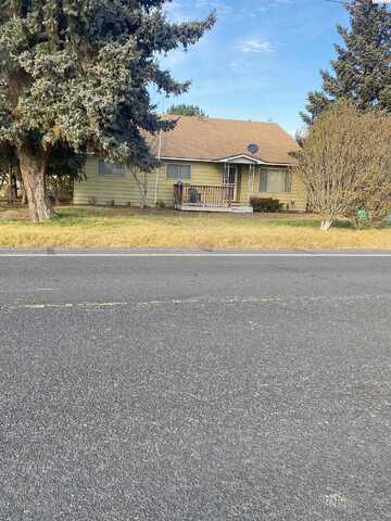 Grandview Pavement, MABTON, WA 98935
