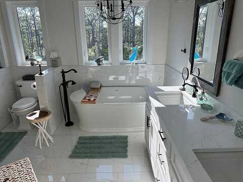 Harbor Light, EASTPOINT, FL 32328