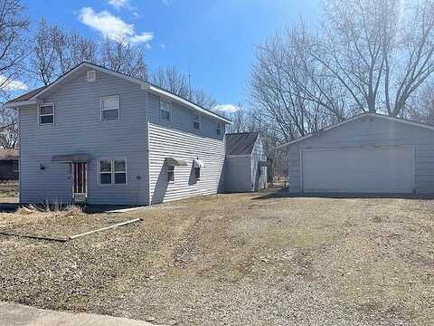 Oak, SHIOCTON, WI 54170