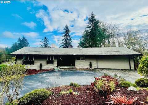 Falstaff, LAKE OSWEGO, OR 97035