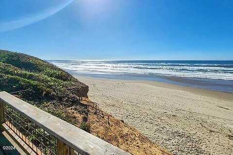 Finisterre, YACHATS, OR 97498