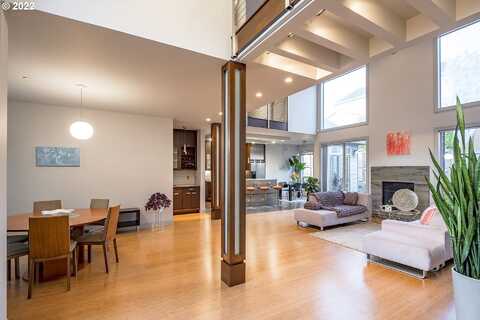 Ione, CAMAS, WA 98607