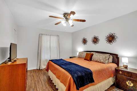 Beverly, LONGVIEW, TX 75601