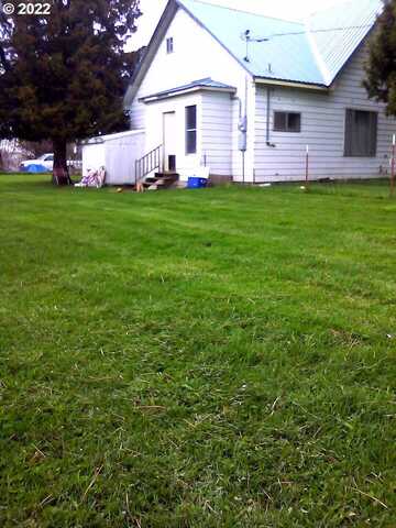 Couch, WALLOWA, OR 97885