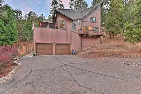Laurelwood, JACKSONVILLE, OR 97530