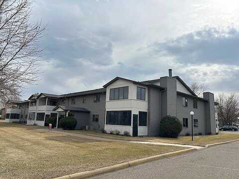 Riverwood, HASTINGS, MN 55033