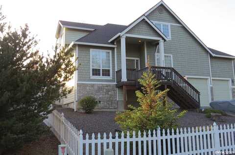 Voyage, LINCOLN CITY, OR 97367
