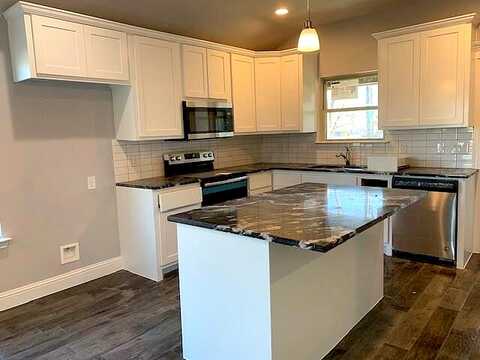 Downe, FORT WORTH, TX 76108