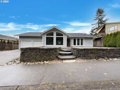 Palomino, WEST LINN, OR 97068
