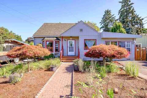 Cummings, KEIZER, OR 97303