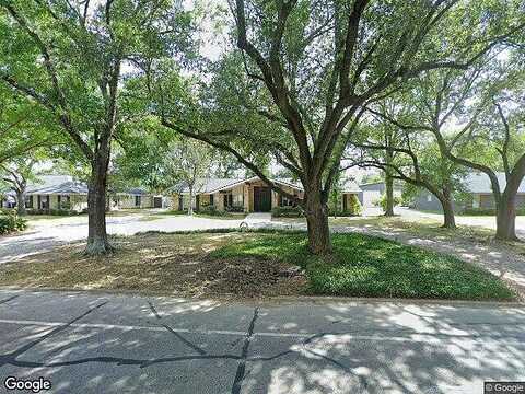 Gladys, BEAUMONT, TX 77706