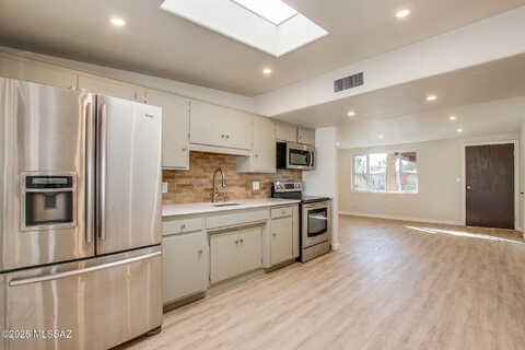 Calle Fortunado, TUCSON, AZ 85705