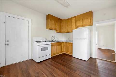 41St, NORFOLK, VA 23508