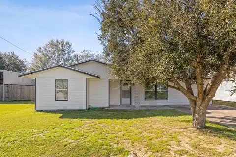 Pat, PORT ARTHUR, TX 77640