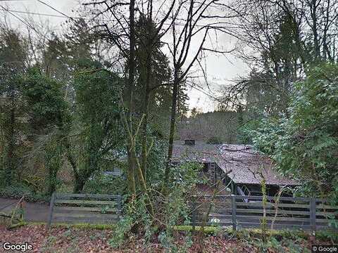 Mossy Brae, WEST LINN, OR 97068