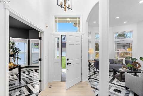 Hillshire, PORTLAND, OR 97223
