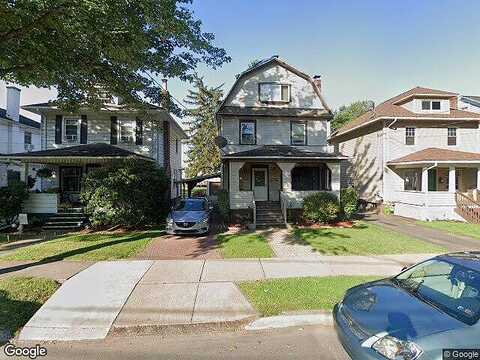 Walnut, KINGSTON, PA 18704
